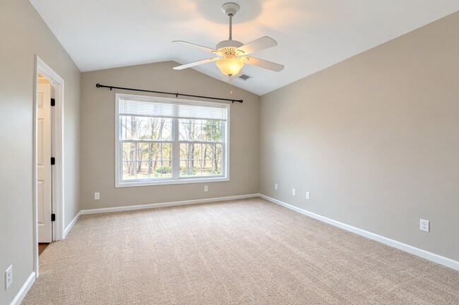 Building Photo - Oakley Rental!