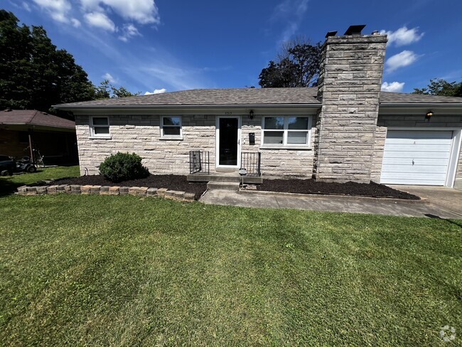 Building Photo - 8313 Smithton Rd