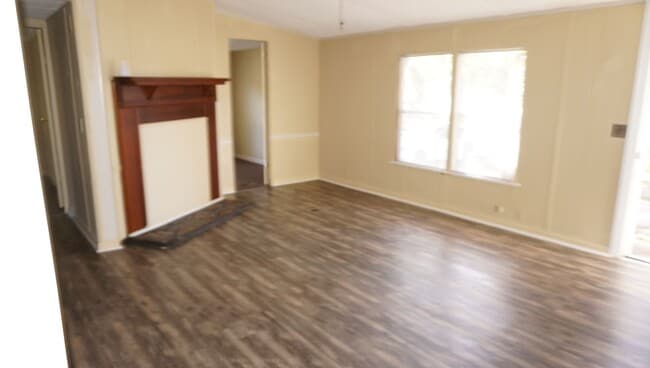 Building Photo - Mobile Home in Cook County