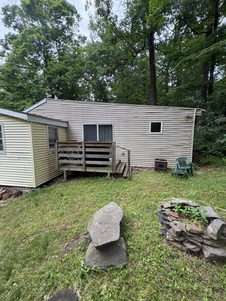 Building Photo - 95 Sylvan Trail