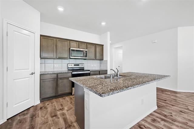 Building Photo - 3307 Brookstone Dr
