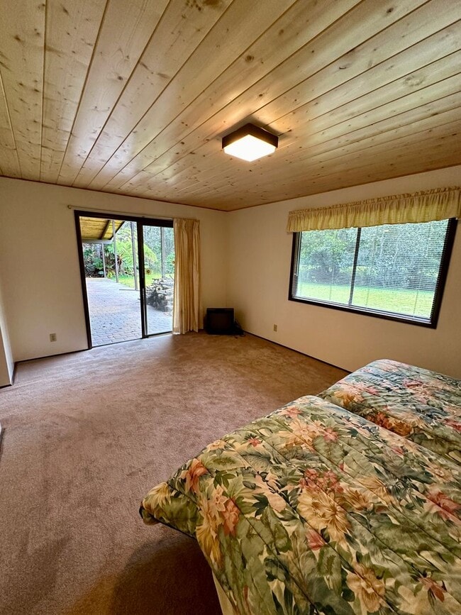 Building Photo - Volcano Golf Course - 3 Bedroom Home