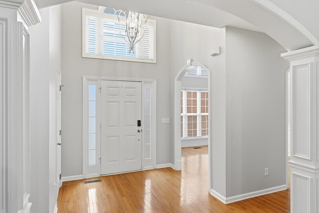 Building Photo - 9186 Belleau Ridge Dr