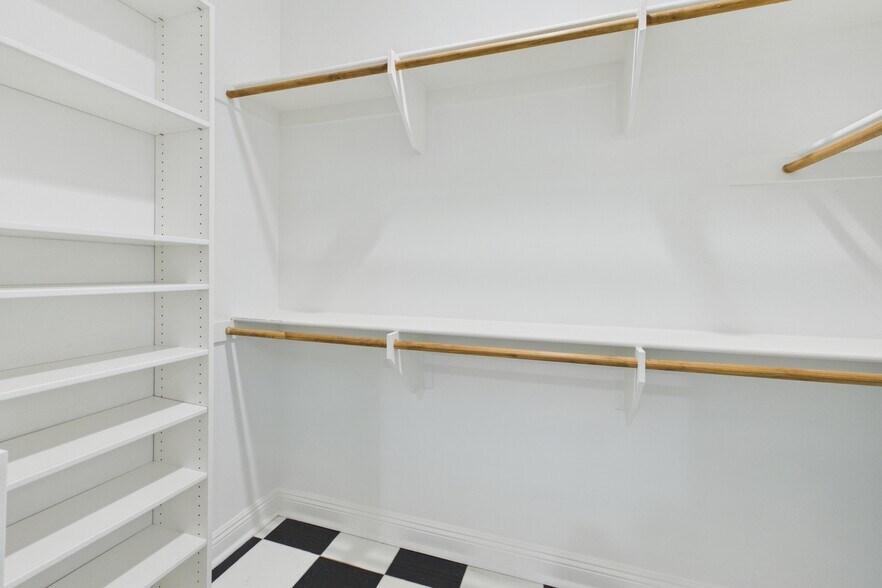 Building Photo - 11231 Paseo Sonesta