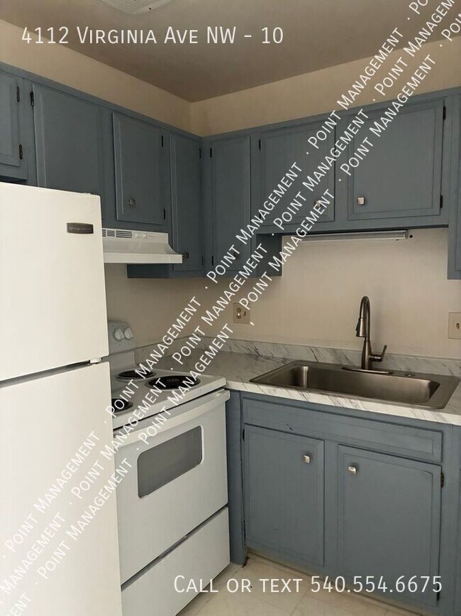 Building Photo - 4112 Virginia Ave NW