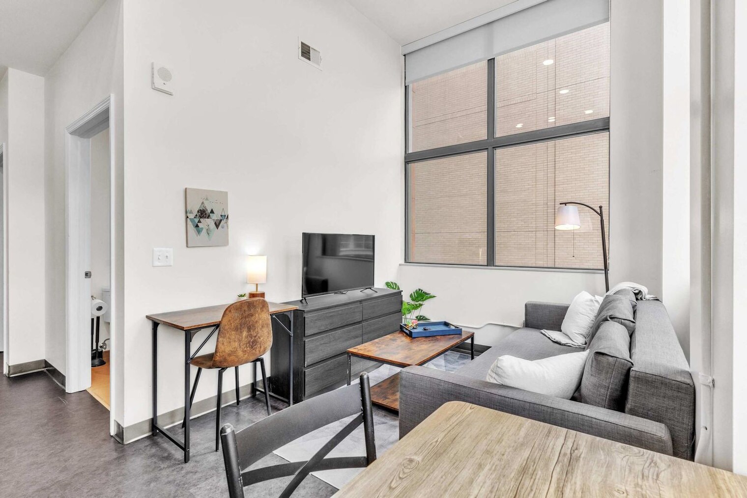 Building Photo - 800 Penn Ave