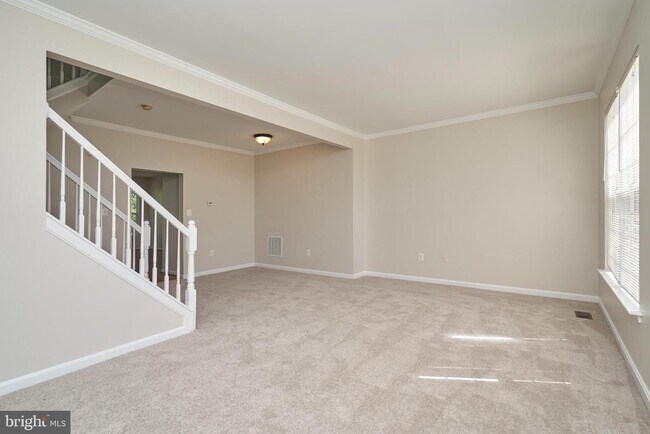 Building Photo - 20515 Blue Heron Terrace