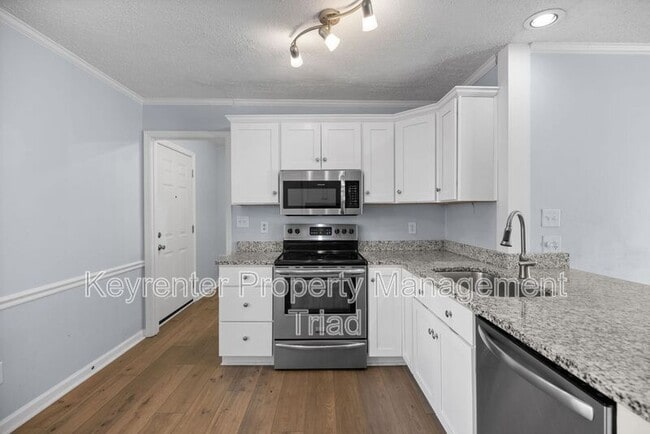 Building Photo - 4902 Tower Rd