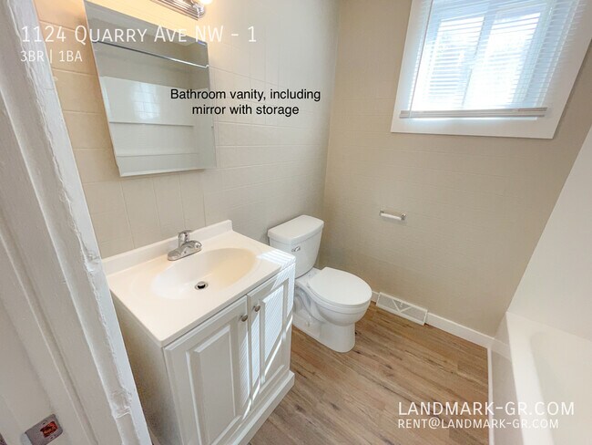 Building Photo - 1124 Quarry Ave NW