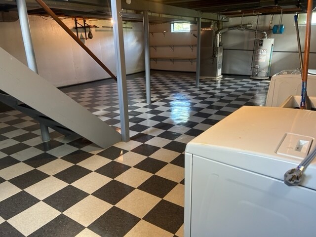Building Photo - 2415 S Lumber St