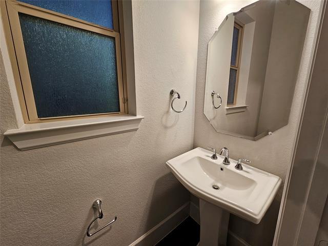 Building Photo - 1139 Manacor Ln