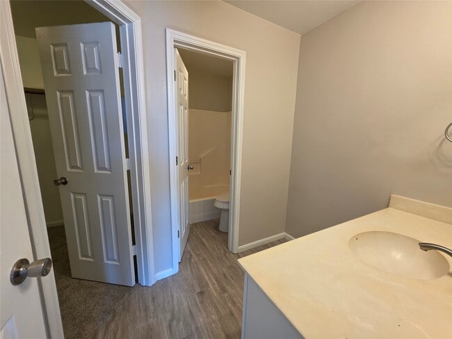 Building Photo - 7050 Inwood Park Dr