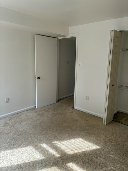 Building Photo - 1458 Harwick Ct