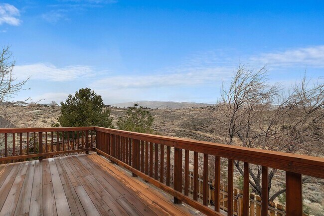 Building Photo - 1642 Caulsa Lane - Coming Soon - Available Mid May!!