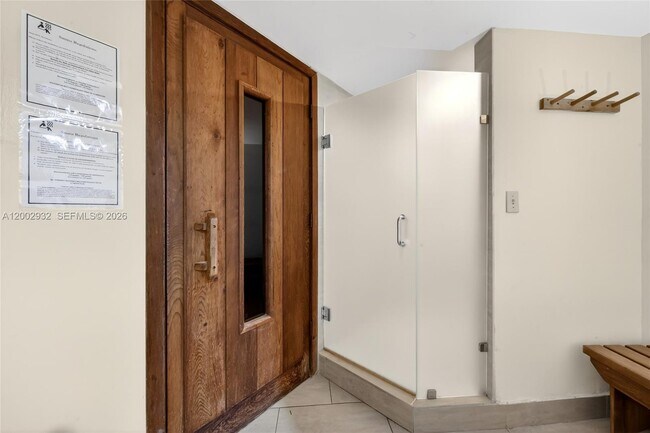 Building Photo - 6767 Collins Ave