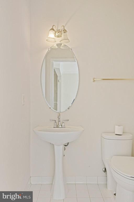 Building Photo - 2658 Logan Wood Dr