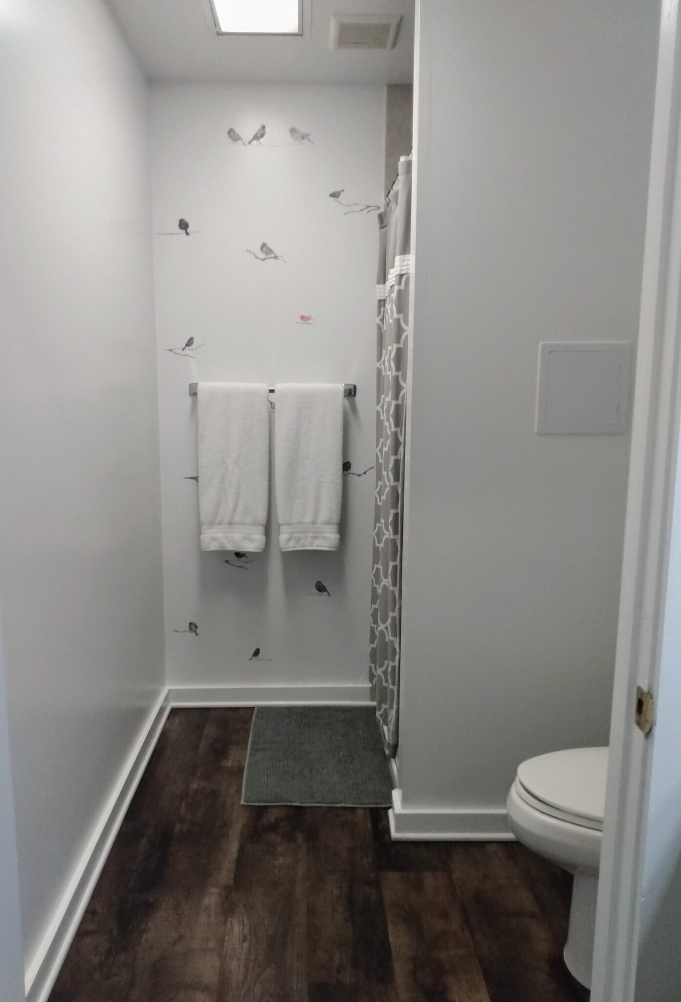 Building Photo - 1910 Donner St