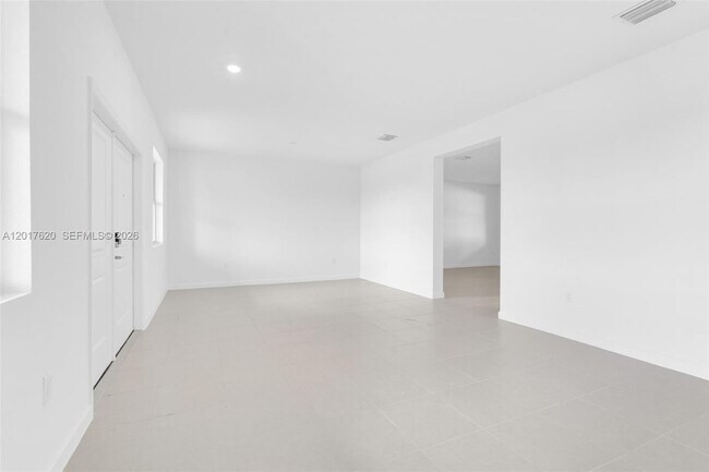 Building Photo - 27232 SW 159th Path