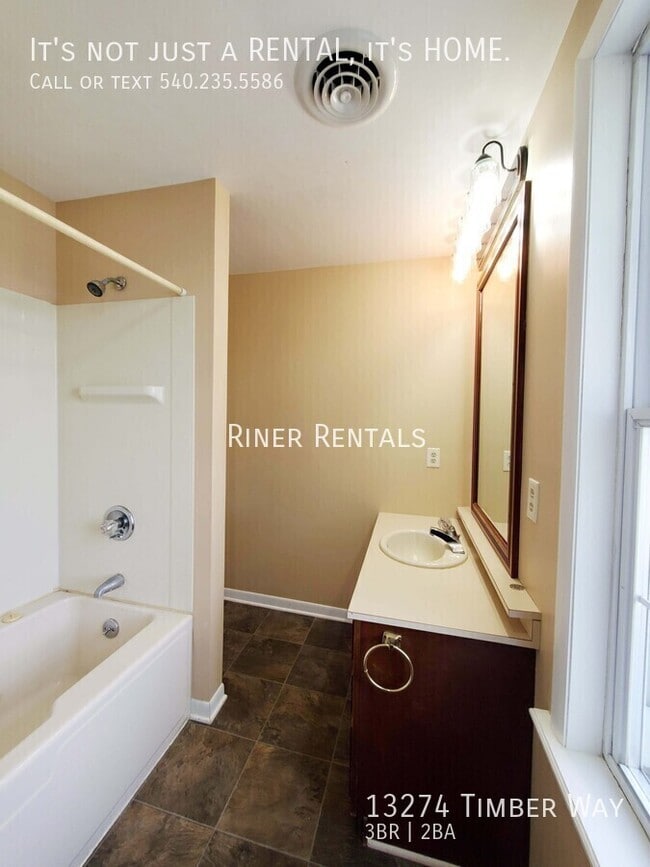 Building Photo - 13274 Timber Way