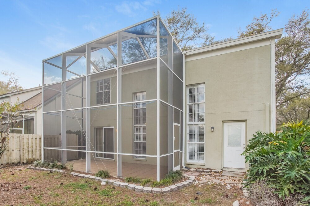 Building Photo - 17703 Parkway Green Ln
