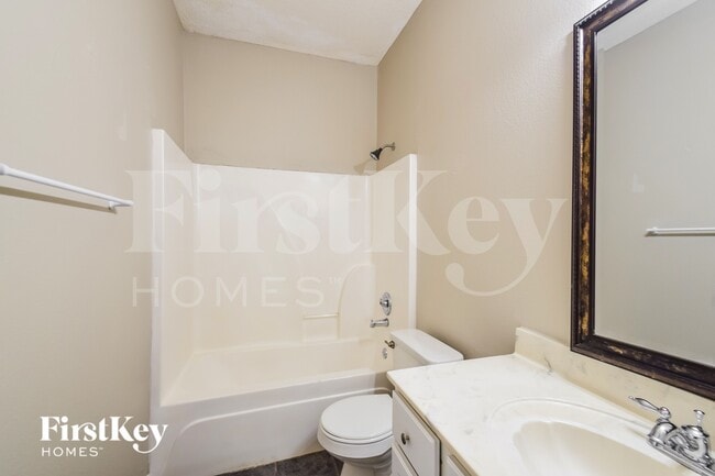 Building Photo - 7298 Hunter's Horn Dr