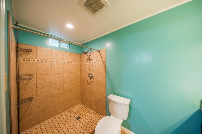 Building Photo - 2238 Willow Point Dr