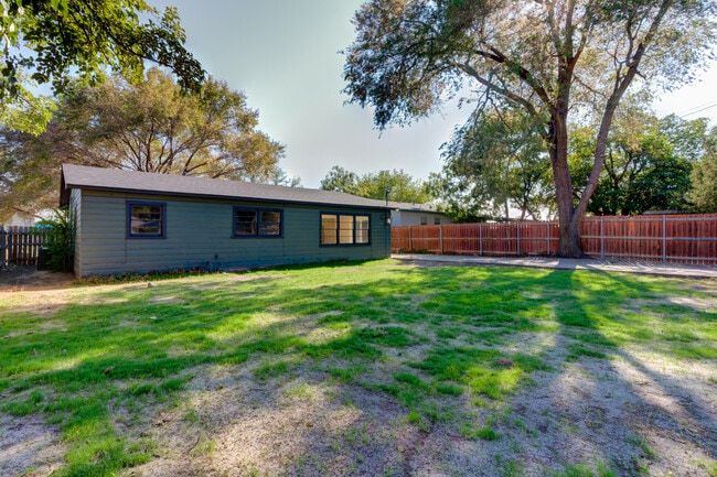 Building Photo - 4008 26th St