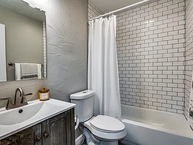 Building Photo - 2976 Sundial Dr