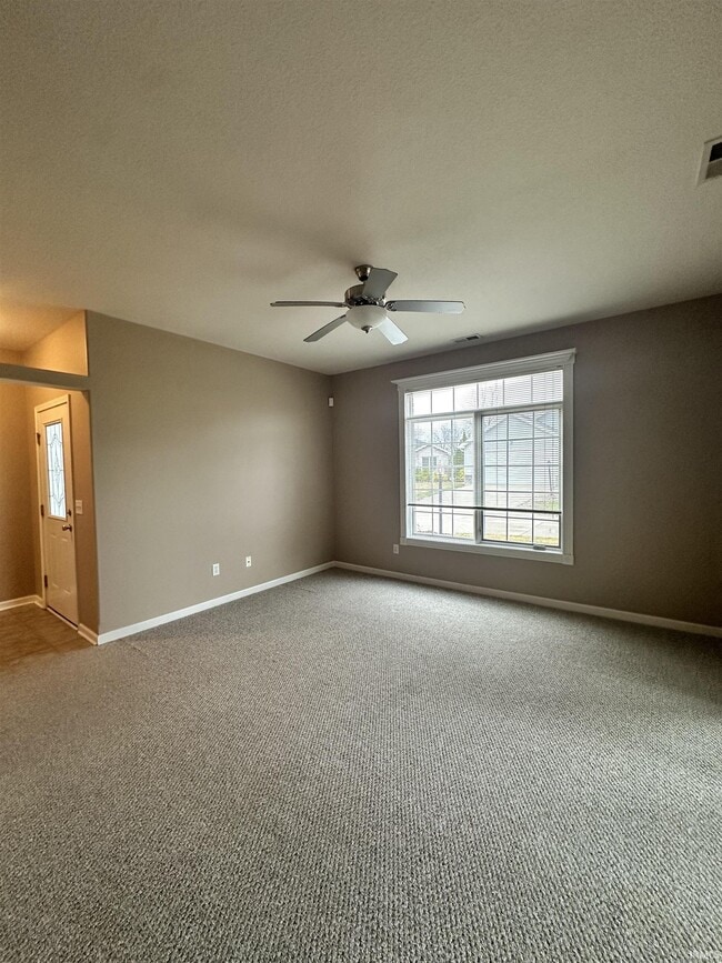 Building Photo - 315 Victoria Station Way