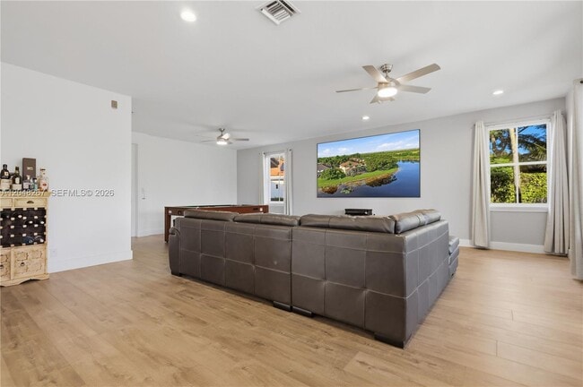 Building Photo - 1419 Crossbill Ct