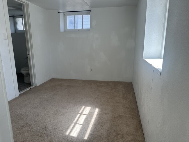 Building Photo - 225 W 1st St