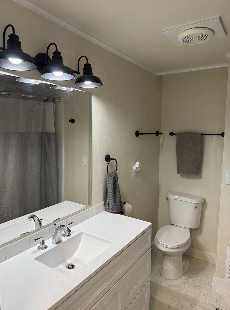 Building Photo - 1137 NW Dixon St