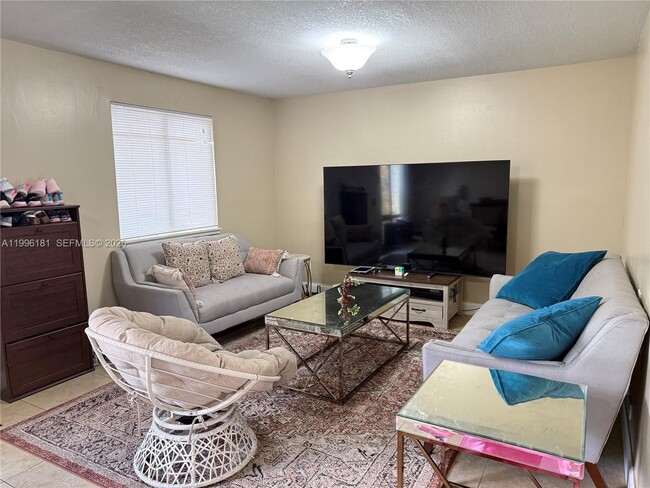 Building Photo - 11109 NW 37th St