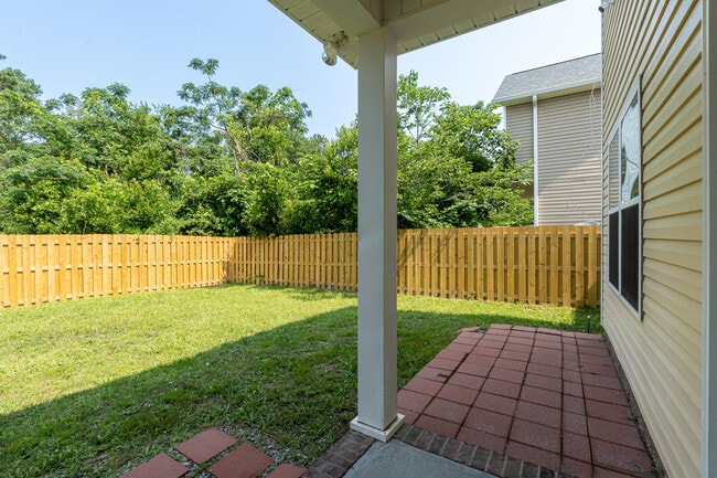 Building Photo - 507 Casey Ct