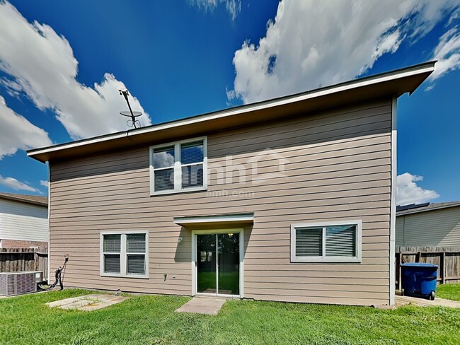 Building Photo - 5103 Blossombury Ct