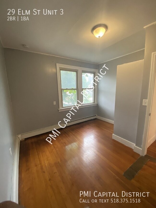 Building Photo - 29 Elm St