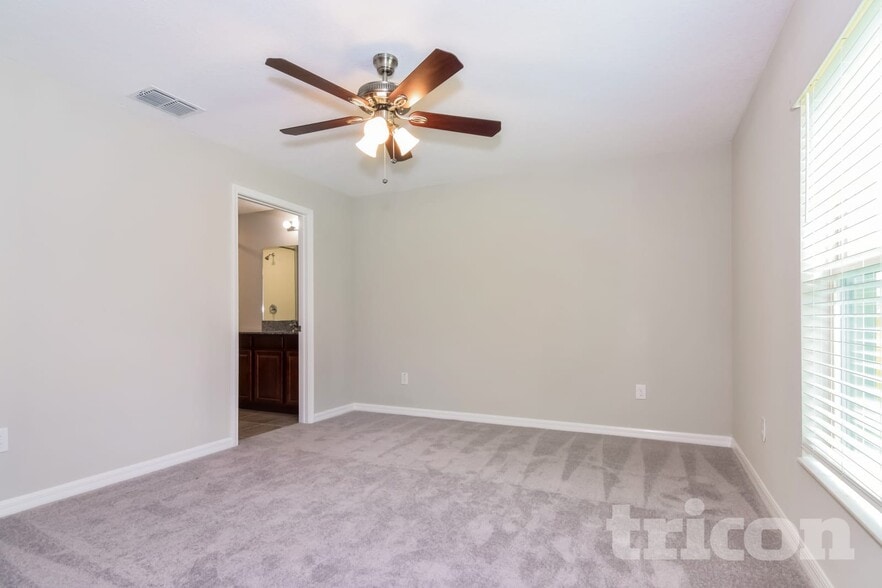 Building Photo - 12739 Lemon Pepper Dr