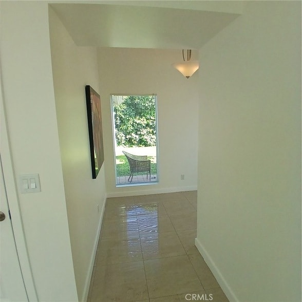 Building Photo - 16043 San Fernando Mission Blvd