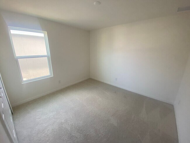 Building Photo - Limited-Time Offer: $500 OFF your second m...