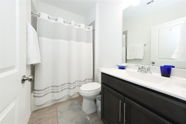Building Photo - 1225 Woodflower Dr
