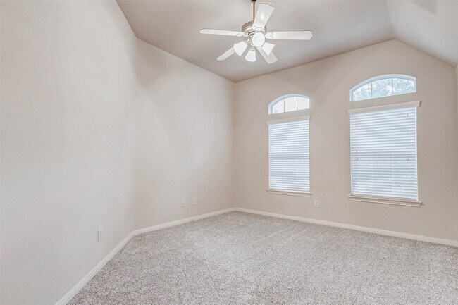 Building Photo - 2226 Arrowwood Trail