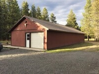 Building Photo - BAT-649