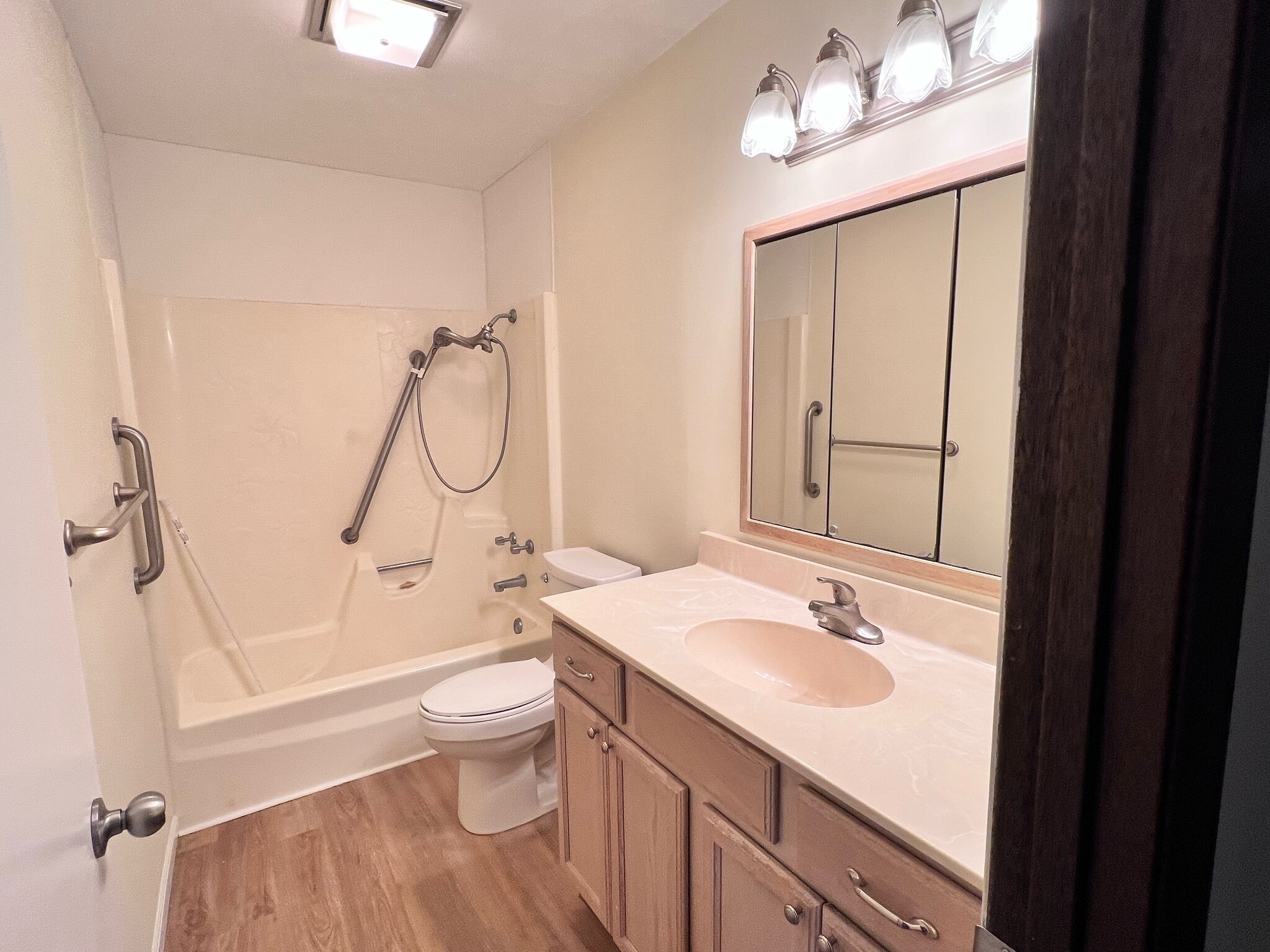 Bathroom - 2309 Melrose Dr