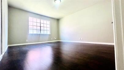 Building Photo - 3810 Englewood Cir