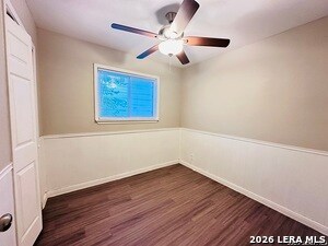 Building Photo - 10806 Lazy Oaks Dr