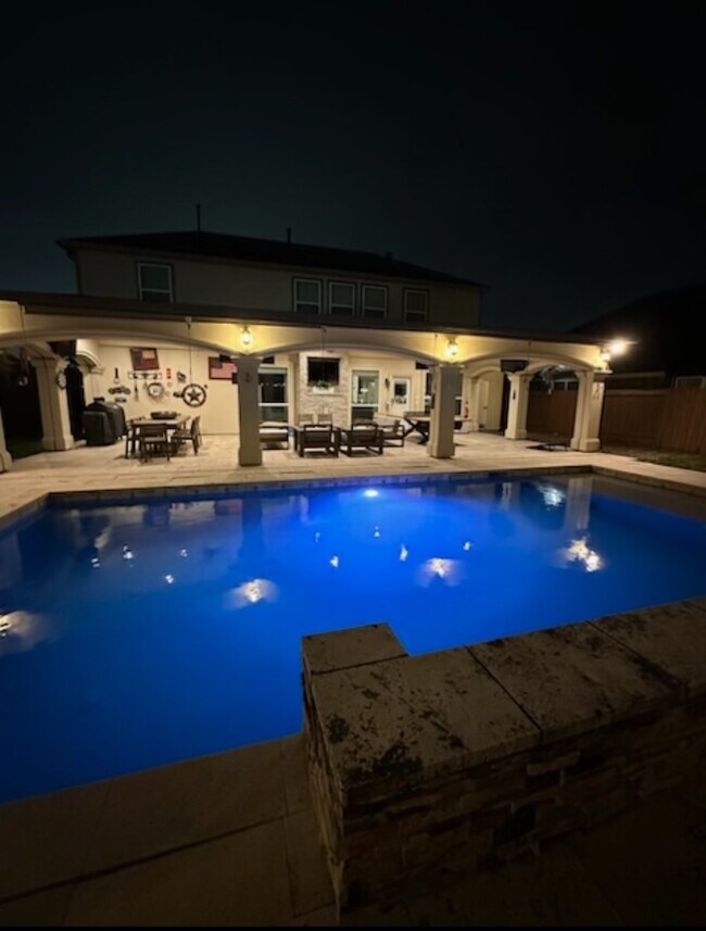 Building Photo - 8011 Colton Mining Ct