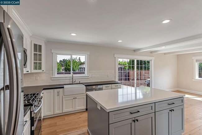 Building Photo - 5891 Caulfield Dr