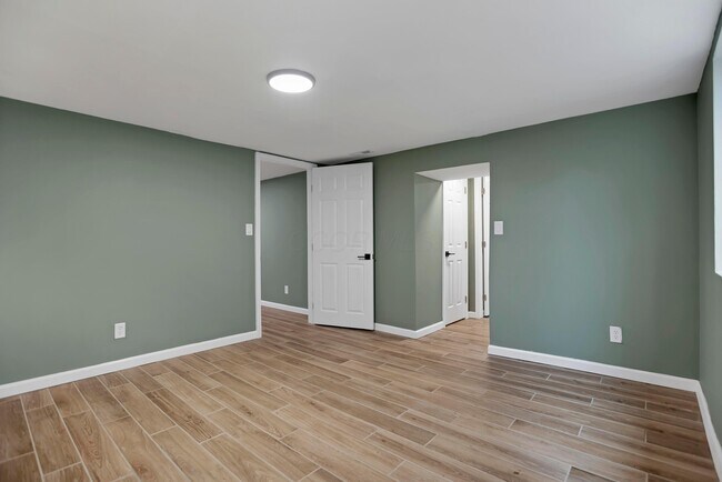 Building Photo - 1251 Dellwood Ave