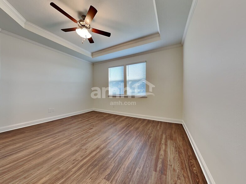 Building Photo - 94 Olivewood Pl