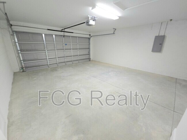 Building Photo - 3068 SW 131st Place Rd